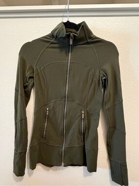 Lululemon  jacket